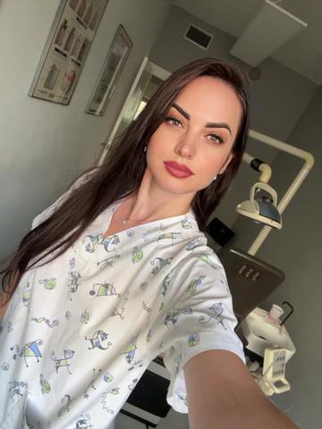 @Alina Elena156