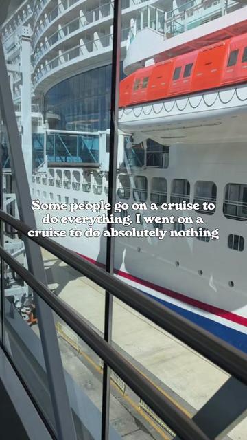 @Vikki • Plus-size Travel