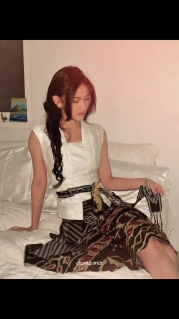 @elleya.worlds