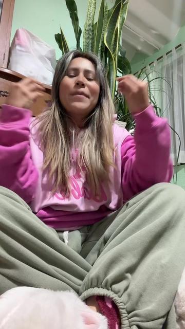@Alex Lía