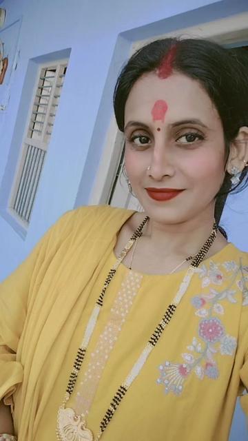 @SWETA_SAH👑💖 (S🫅S)