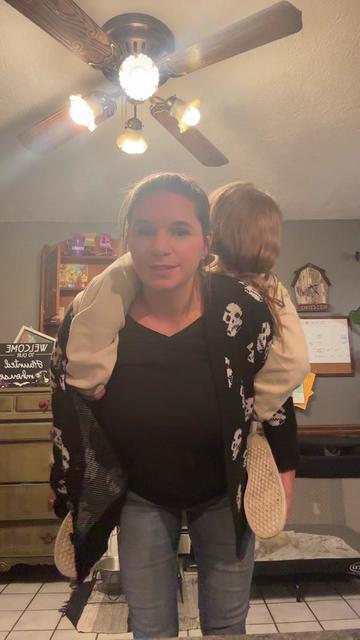 @Crafty Ohio Mamas LLC