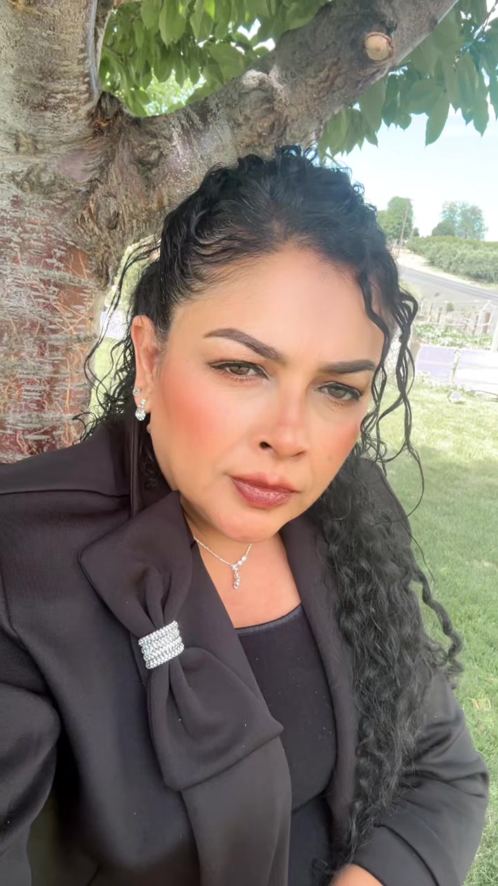 @FLORECITA 🌹 LOPEZ