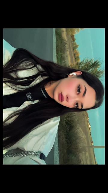 @MVikaaa._