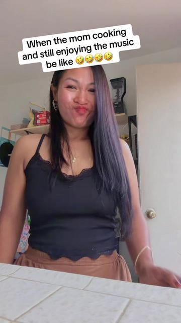@Nika Yuni 🌹
