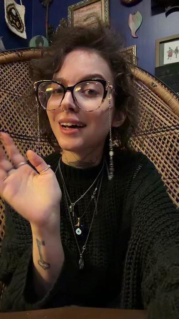 @The Stitching Witch