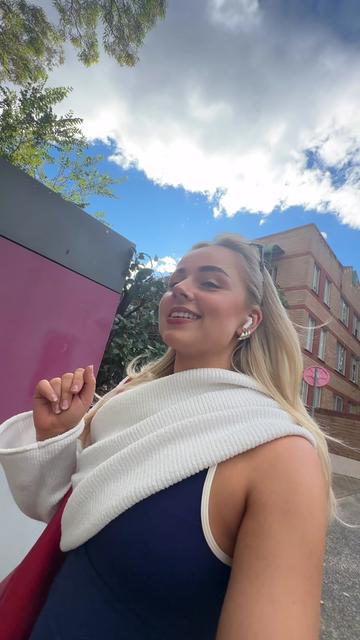@claudiajoller