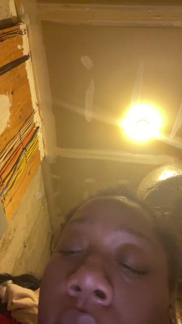 @Dee_nuggss