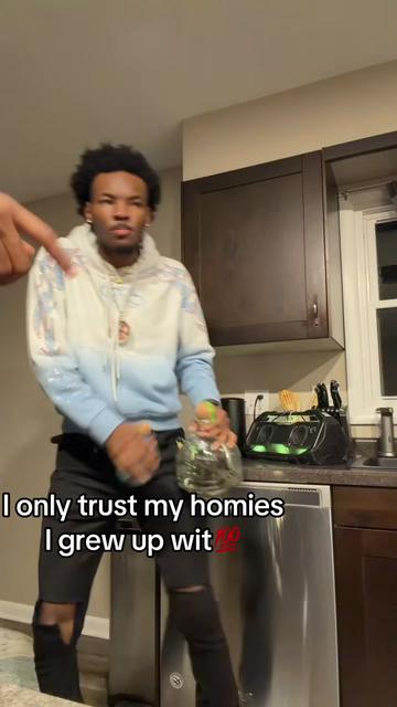 @VONNIZZZY🩸