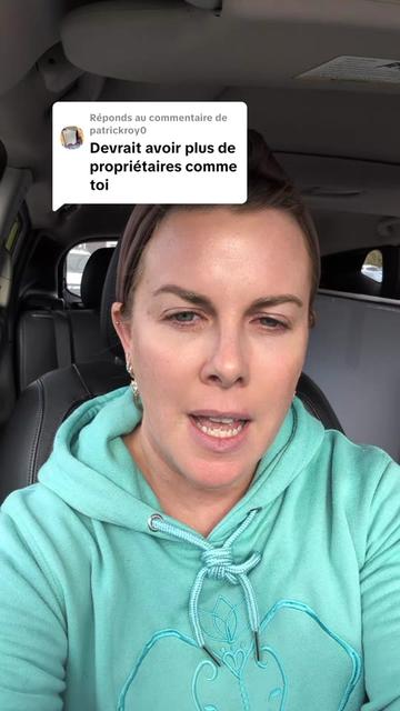 @AnnieDeschesnes