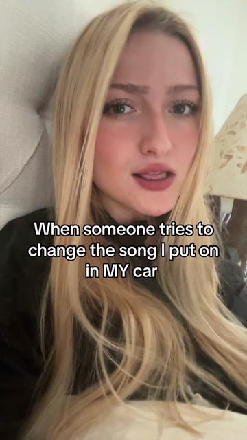 @evielishuss