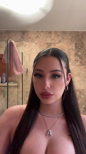 @Aaliyah Costa <3