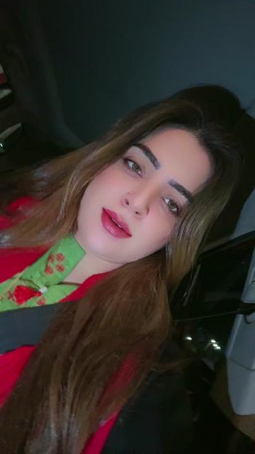 @SaMeErA_💫👑