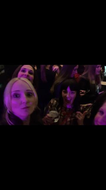 @HollyEliza86