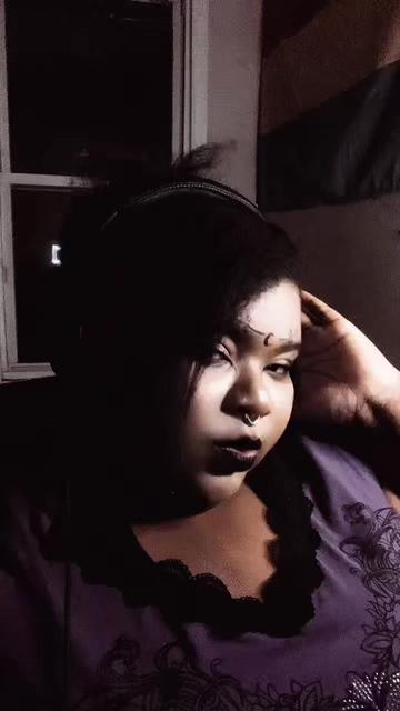 @KaylenMusic🦇🖤🖤