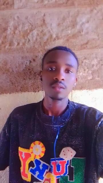 @LOVY MASHAIRI المنصور