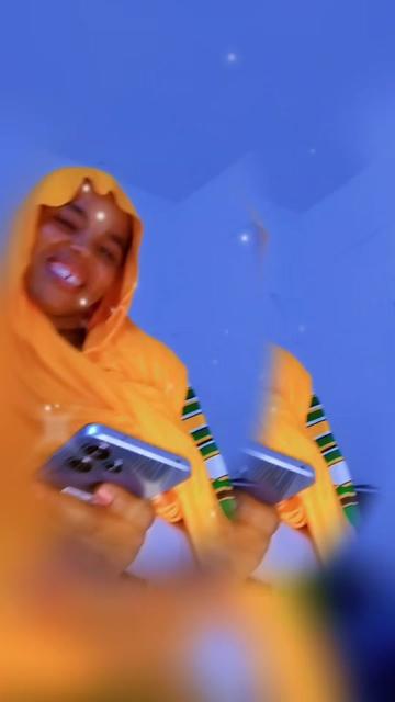 @🎶𝐈𝐛𝐬𝐚𝐚 🔶️ 🫂🤴