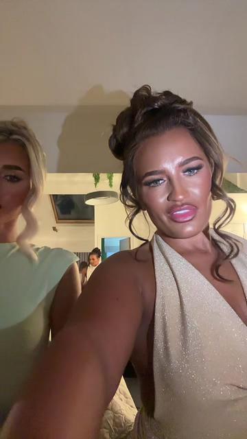@hrglowellie