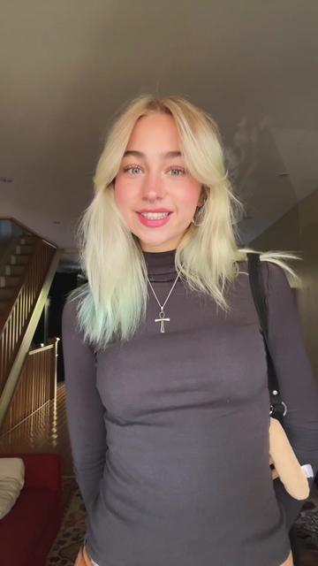 @️