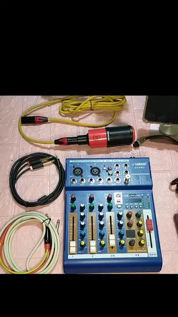 @Maika tập hát