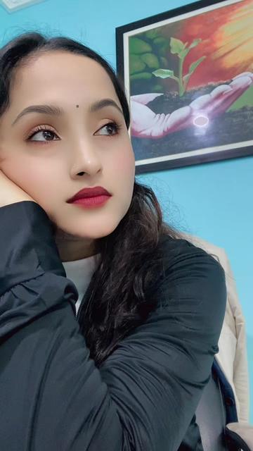 @Binita_poudel🦋officials🧿🧿🫶
