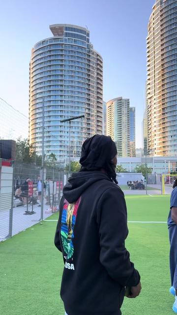 @La’el 🧼