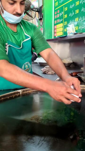@Street Food Qasim