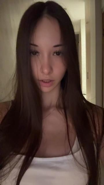 @𝓇𝒾𝓈𝓈𝒽𝒶🤎