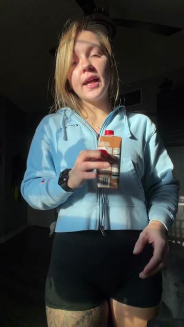 @Billie