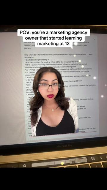 @Vanessa ➺ Marketing + Sales