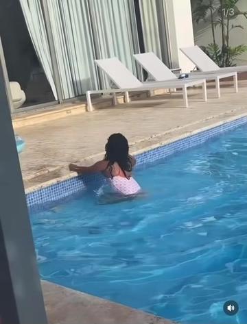 @Ebe2505_