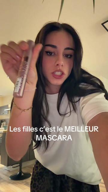 @chloé