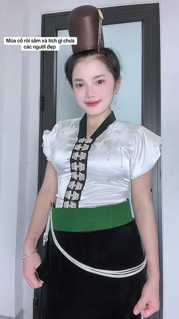 @Hoàng Yến 🌹