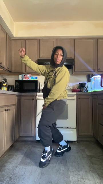 @chayyy._