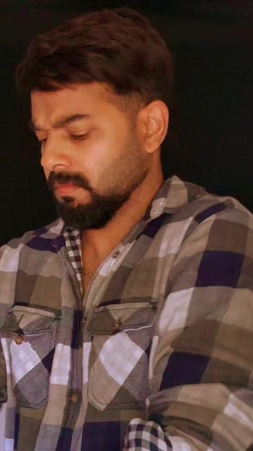 @Praveen-J