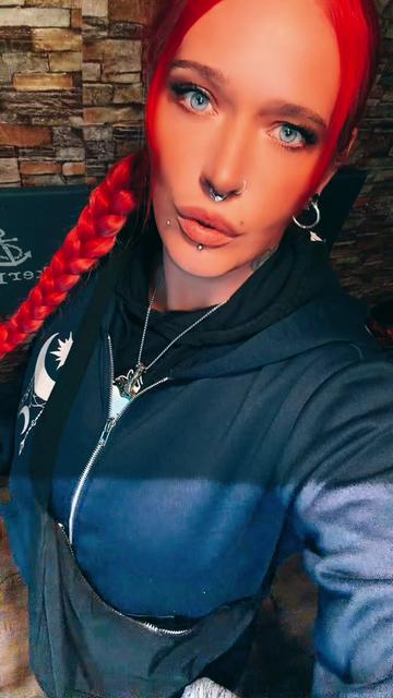 @Teufelchen 🧚♀️😈🧚♀️