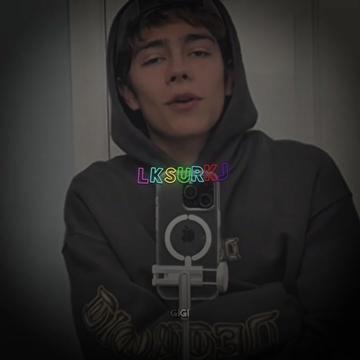 @𝗚𝗶𝗴𝗶 ✪