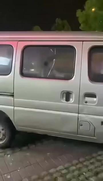 @法 務 部 矯 歪 署