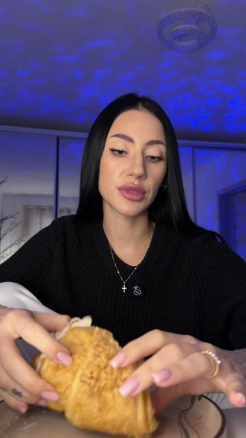 @Dashenka Ням 💋