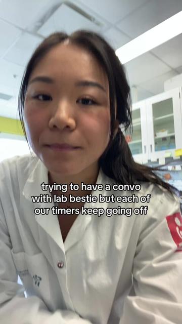 @cluelesslabgirlies