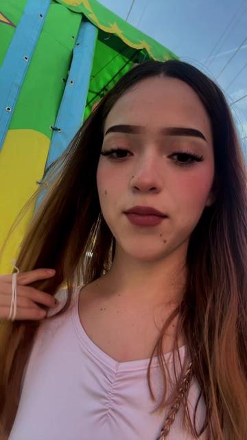 @jaqueline 33
