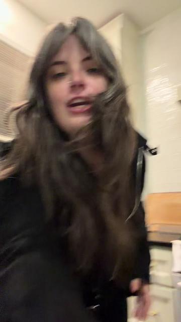@courtneycoppa_