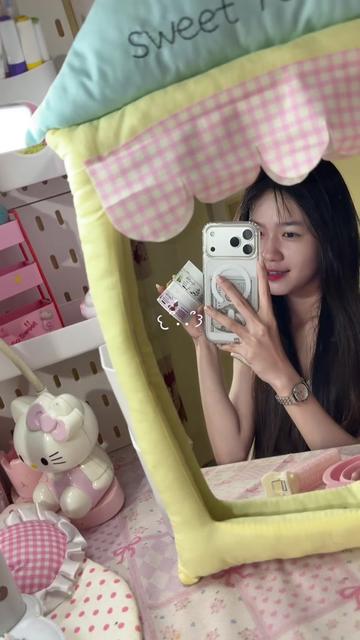 @Sinnie-សុីននី˚₊♡