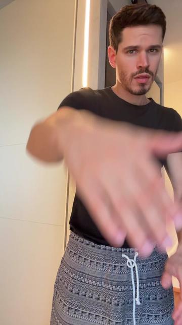 @user76331861235