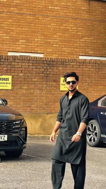 @Ashir Mughal⚡️