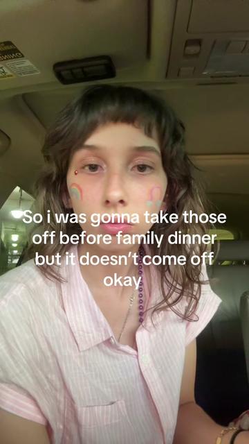 @nicole