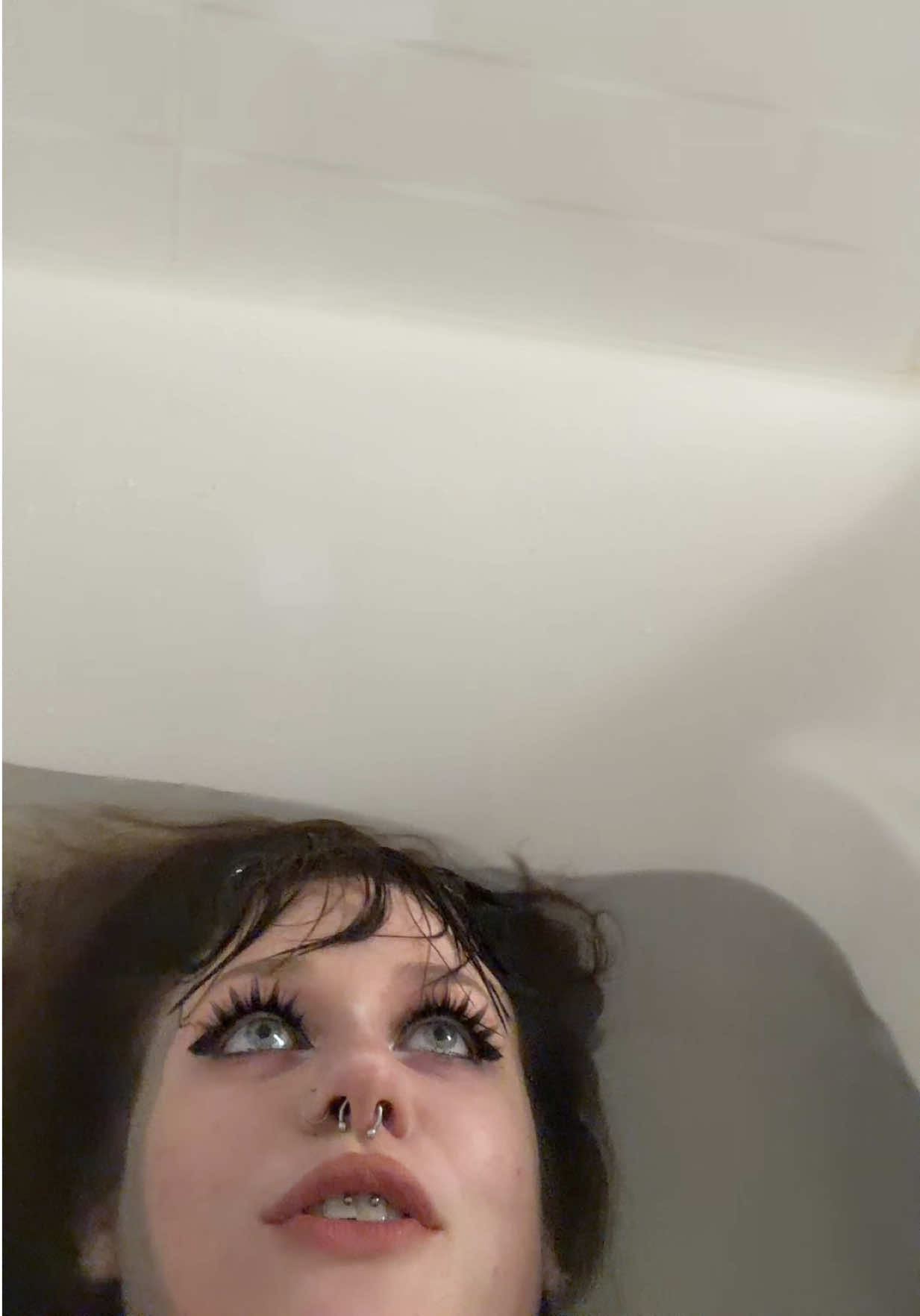 @trashy
