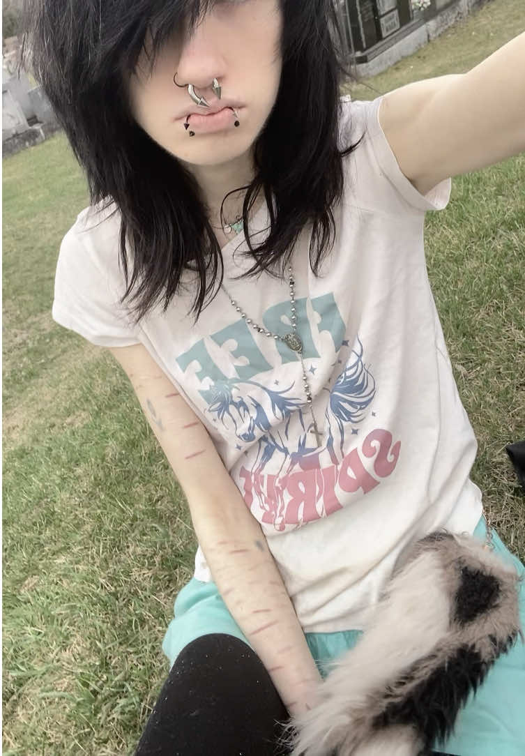 @Xander ૮ ˙Ⱉ˙ ა
