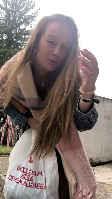 @Valentina Candelari