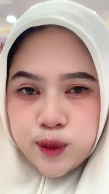 @Leni